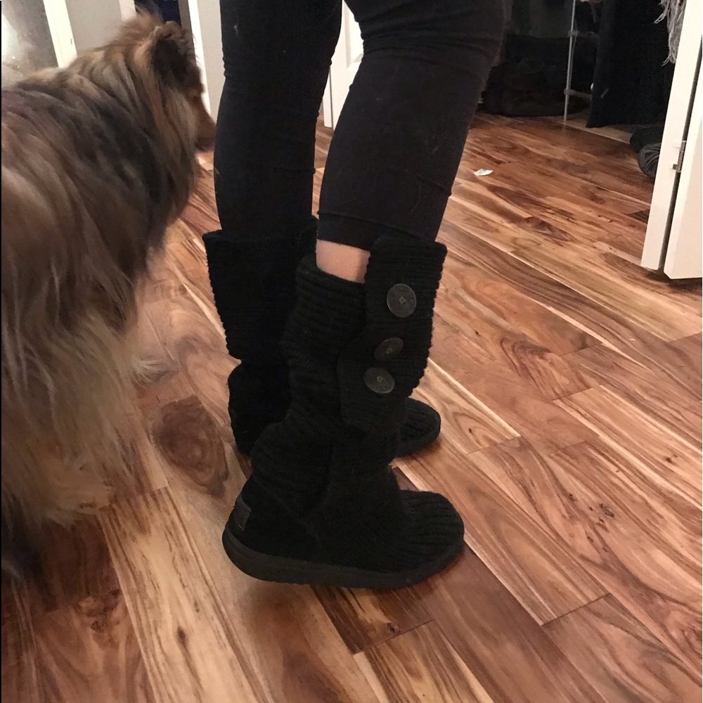 Knit black Uggs size 9